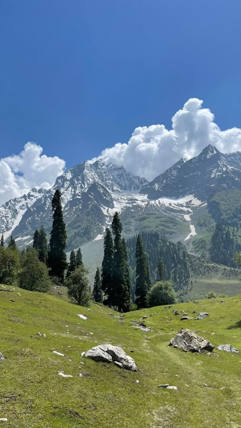 Kashmir valley and lake